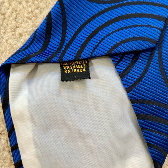 Men’s Andhurst Tie - Picture 4 of 4